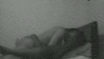 Gata morena xvídeos pornô caseiro brasileiro com peitos grandes andando de vibrador