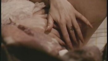 Bolo Chunky Ladyboy acaricia o videos caseiros brasileiros pau dela